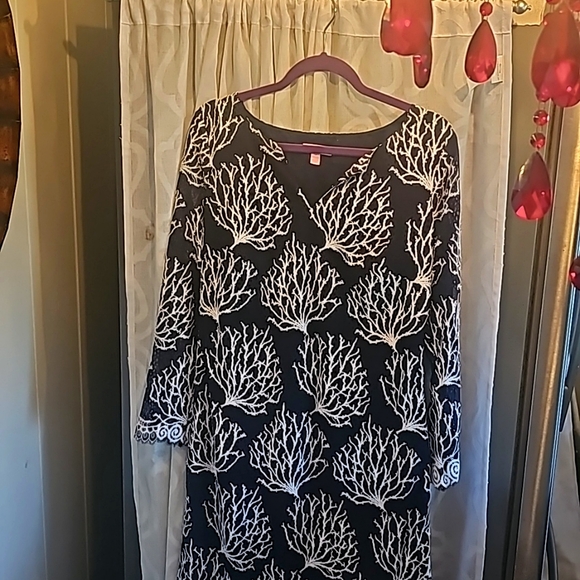 Lilly Pulitzer Dresses & Skirts - Woman's Dress
